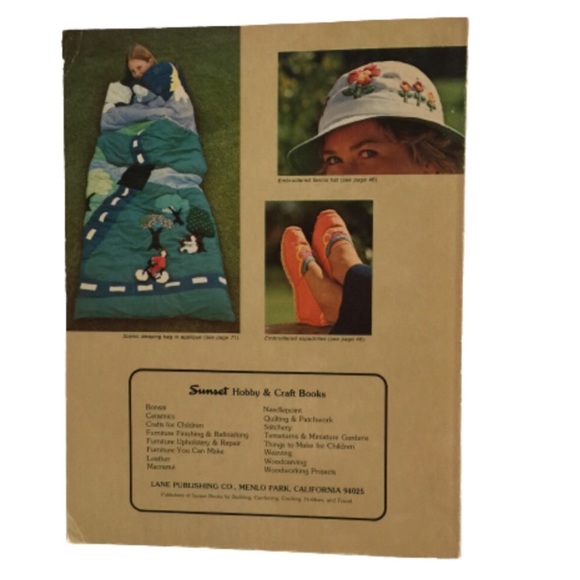 VINTAGE Stitchery Embroidery Appliqué Crewel Magazine Published in 1975 - Picture 2 of 8